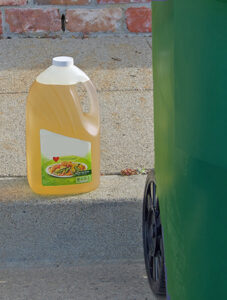 Types of Commercial Used Cooking Oil Containers